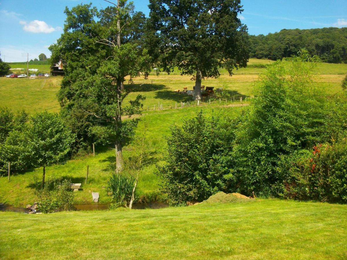 Cosy Chalet With Private Garden In Normandy Isigny-le-Buat Oda fotoğraf