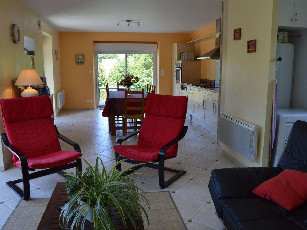 Cosy Chalet With Private Garden In Normandy Isigny-le-Buat Dış mekan fotoğraf